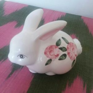 VTG Ceramic Bunny Rabbit Cottonball Tail Dispenser